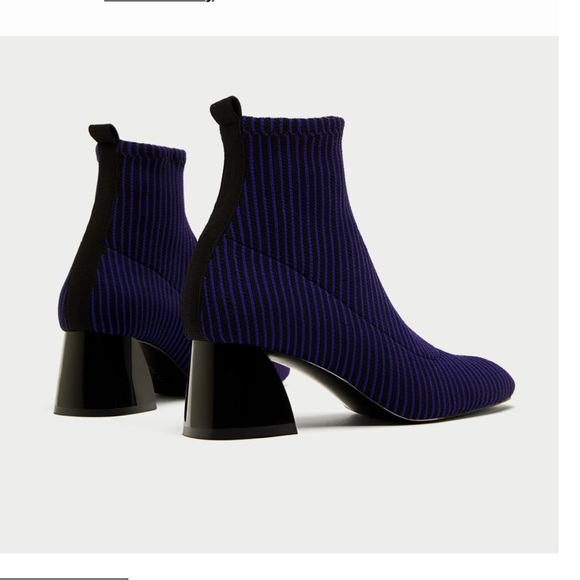 Zara Shoes - 🌟💙👢Zara Sock-style boots 🌟